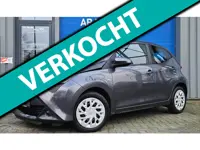 Toyota Aygo 1.0 VVT-i x-play 5Drs AUTOMAAT Airco Camera Carplay 46000KM!
