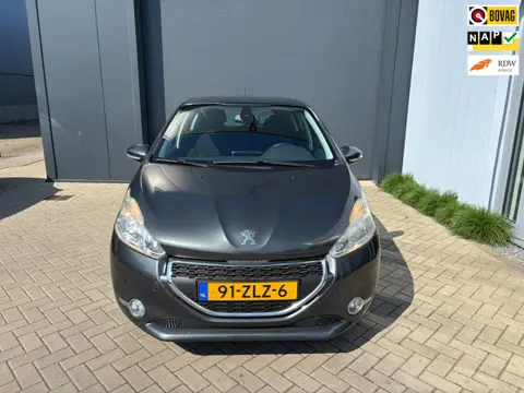 Peugeot 208 1.2 VTi Envy|NL|Airco|Cruise|Navi