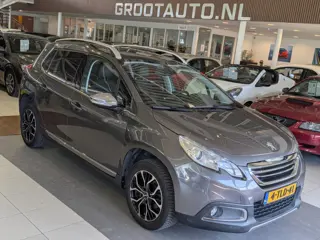 Peugeot 2008 1.2 VTi Allure Pack Premium Plus Automaat Panoramadak, Airco, Cruise Control, Stuurbekr
