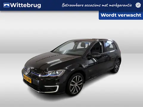Volkswagen e-Golf E-DITION / SOH 92%/ AUTOMAAT/ NAVI/ CLIMATE/ LED/ CRUISE/ 17" LMV