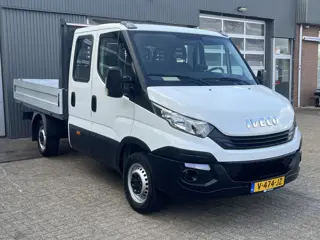 Iveco Daily 35S12D 2.3 345 Openlaadbak Airco Trekhaak 3500kg trekgewicht 7-Persoons Open laadbak Pic