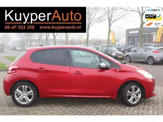 Peugeot 208 1.2 PureTech Style Pack Plus nap pano navi multimedia cruise clima sensoren