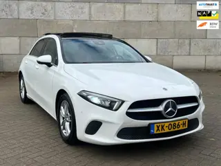 Mercedes-Benz A-klasse 200 Business Solution GROOT SCHERM