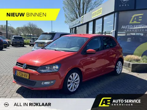 Volkswagen Polo 1.4-16V Highline Super leuke, nette, schade vrije en goed onderhouden Polo incl. beu
