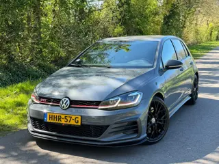 Volkswagen GOLF 2.0 TSI GTI TCR | Akrapovic | Keyless | Camera |