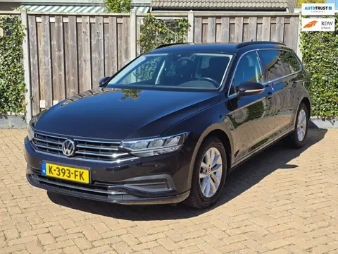 Volkswagen Passat Variant 1.5 TSI Elegance Business R