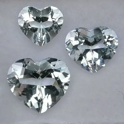 3 pcsWitte Beryl - 5.29 ct