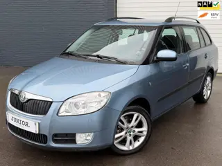 Skoda Fabia Combi 1.6-16V Sport 2DEEIG/DEALERO-H/XENON/CRUISE/PDC/LMV