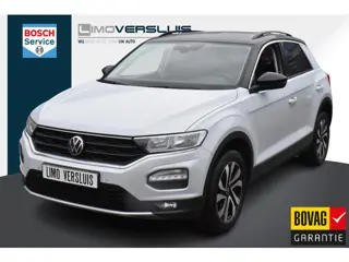 Volkswagen T-Roc 1.5 TSI Style Carplay Navigatie | Adaptieve Cruise | Trekhaak | 12 mnd BOVAG garant