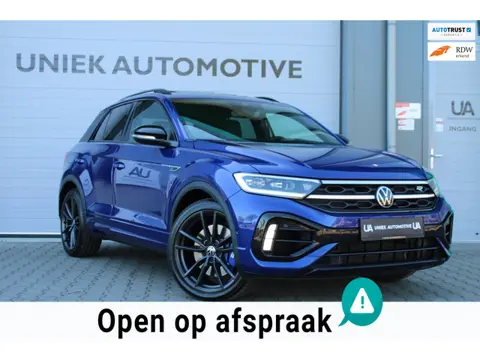 Volkswagen T-Roc R 2.0 TSI 4 MOTION | DSG | AKRAPOVIC | LAPIZBLUE | LEDER | TREKHAAK | PANO | ACC | 