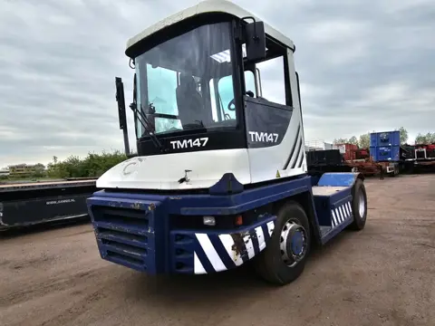Terberg RT283 | TERMINAL TRACTOR 4X4| TURNING CHAIR. | AUTOMATIC GEAR | 24159 HOURS.