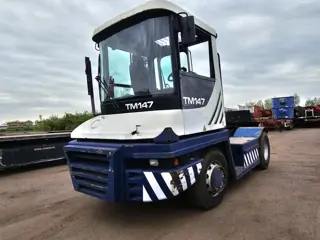 Terberg RT283 | TERMINAL TRACTOR 4X4| TURNING CHAIR. | AUTOMATIC GEAR | 24159 HOURS.