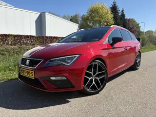 SEAT Leon ST 1.4 TSI X-PERIENCE Connect / NAVI / CRUISE / CARPLAY / 126dkm!