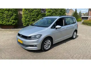 Volkswagen Touran 1.6 TDI SCR Comfortline 7p