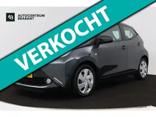 Toyota Aygo 1.0 VVT-i x-play (CRUISE CONTROL, AIRCO, CAMERA, BLUETOOTH)