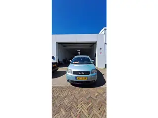 Audi A2 1.6 fsi 110 Pk
