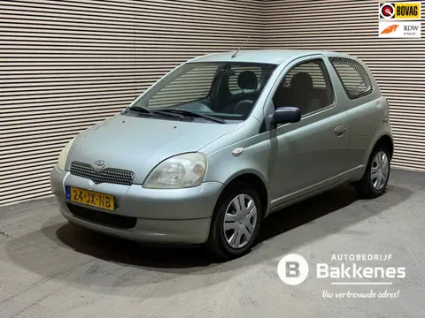 Toyota Yaris 1.3-16V VVT-i Luna | APK 10-2026