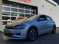 Volkswagen Polo 1.0 MPI Comfortline Business - Navigatie - Airco I LED I PDC I Sport velgen I Dealer