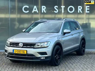 Volkswagen Tiguan 1.5 TSI DSG Highline PANO TREKHAAK 1E EIGENAAR