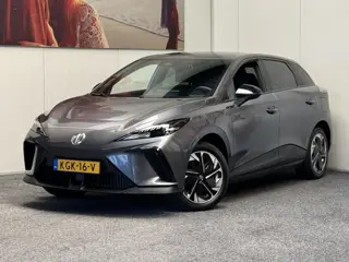 MG Mg4 electric COMFORT LONG RANGE 64 KW 204 PK FABRIEKGARANTIE TOT 3031 !!! NAVIGATIE VIA APPEL CAR