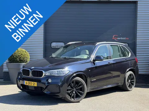 BMW X5 xDrive30d High Executive 7p. M-Sport | Panoramadak | 360* Camera | Head-Up Display | Trekhaak