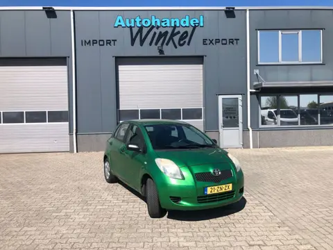 Toyota Yaris 1.0 VVTi AIRCO