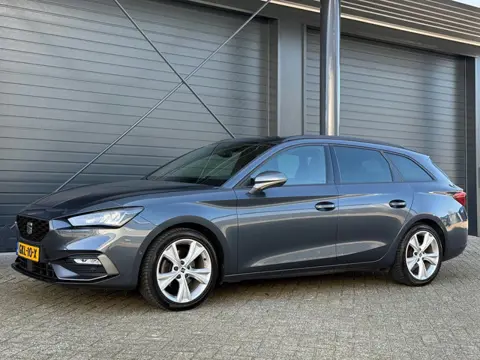 SEAT Leon Sportstourer 1.5 eTSI FR Business Intense, Technology pack Keyless, Elek. Trekhaak, Stoel/