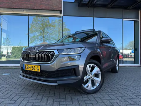 Skoda KODIAQ 1.5 TSI Business Edition Plus 7p. - Automaat - Pano/Schuifdak - Navi - Winterpakket