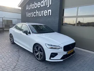 Volvo S60 2.0 T4 R-Design stoelverwarming trekhaak pilot assist word verwacht