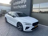 Volvo S60 2.0 T4 R-Design stoelverwarming trekhaak pilot assist word verwacht