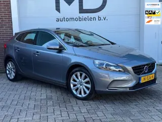Volvo V40 2.0 T3 Momentum - Nieuwe Distributie riem - NAP