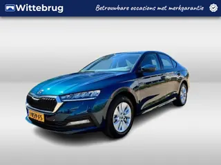 Škoda Octavia 1.0 TSI Business Edition / Carplay / Navi / PDC