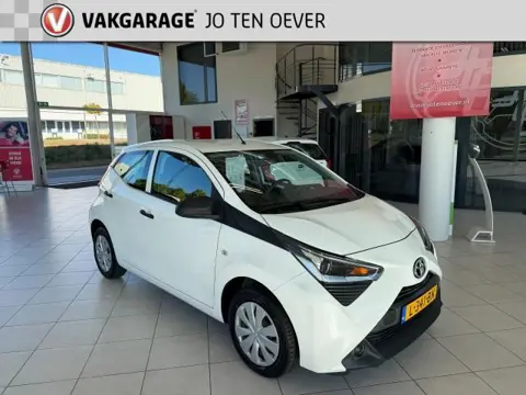 TOYOTA AYGO 1.0 VVT-I X-FUN