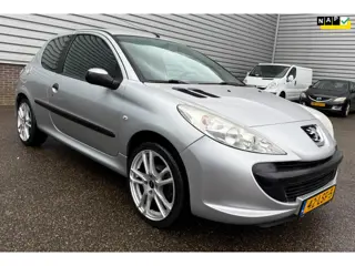 Peugeot 206 + | NAP | Zuinig | Airco | USB | Boordcomputer | Alarm