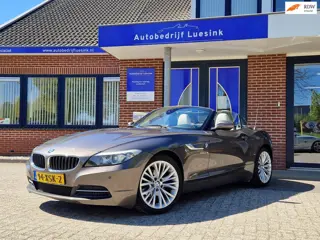 BMW Z4 Roadster SDrive23i Executive Navigatie Bluetooth Sportstoelen verwarmd Cruise Control Stuurwi