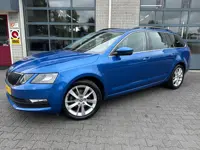 Skoda Octavia Combi 1.0 TSI Greentech Business Edition | TREKHAAK | CARPLAY |