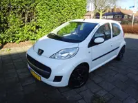 Peugeot 107 1.0-12V XS MET AIRCO EN APK