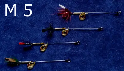 Deel 3) 2 setjes van elk 4 stuks Ultra Light minispinnertjes voor Forel - Ruisvoorn - Baars