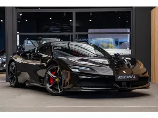 Ferrari SF90 Stradale Lift Two Tone Scuderia Shields 4.0 V8 Carbon Seats .