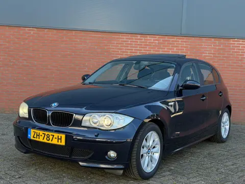 BMW 1-serie 120i High Executive | Automaat | Netjes | Clima