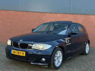 BMW 1-serie 120i High Executive | Automaat | Netjes | Clima
