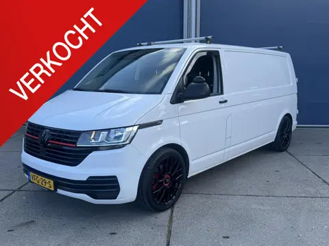 Volkswagen Transporter 2.0 TDI L2H1 30 Comfortline AIRCO / CRUISE CONTROLE / NAVI / CARPLAY / VERLAA