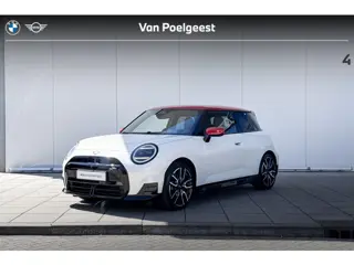 MINI Cooper SE John Cooper Works XL Harman Kardon / Glazen Panoramadak / Driving Assistant Plus / Pa