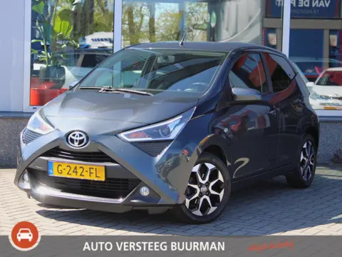 Toyota Aygo 1.0 VVT-i x-cite Climate Control, Carplay/Android Auto, Achteruitrijcamera, 15" Inch Lic