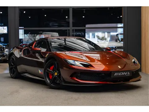 Ferrari 296 GTB TAILOR MADE CAVALCADE EDITION 3.0 V6 Painted Stripes Carbon Lift