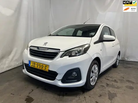 Peugeot 108 1.0 e-VTi Active - Schade
