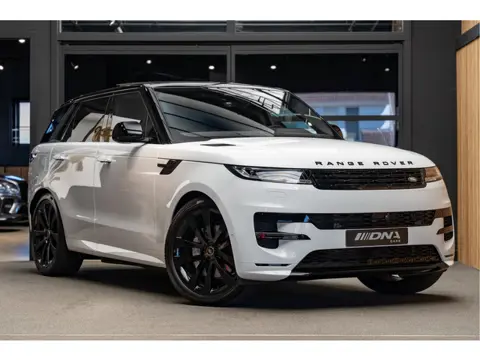 Land Rover Range Rover Sport P460e Pano Black-Pack 23 inch 3.0 P460e Dynamic SE PHEV