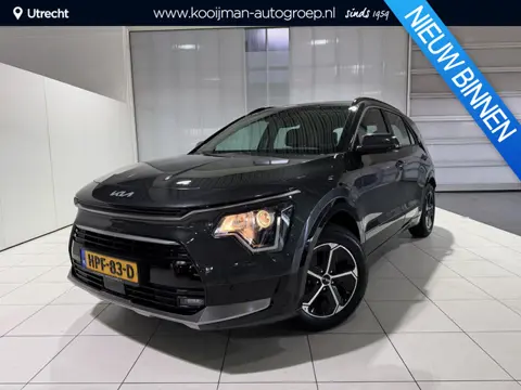 Kia Niro 1.6 GDi Hybrid DynamicLine Apple Carplay/Android Auto, Navigatie, Camera.
