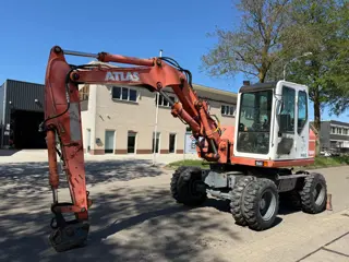 Atlas 1004M (bj 2001)