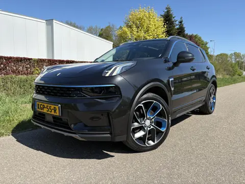 Lynk & Co 01 1.5 / AUTOMAAT / PANORAMADAK / INFINITY / TREKHAAK / VOL OPTIES / INCL BTW